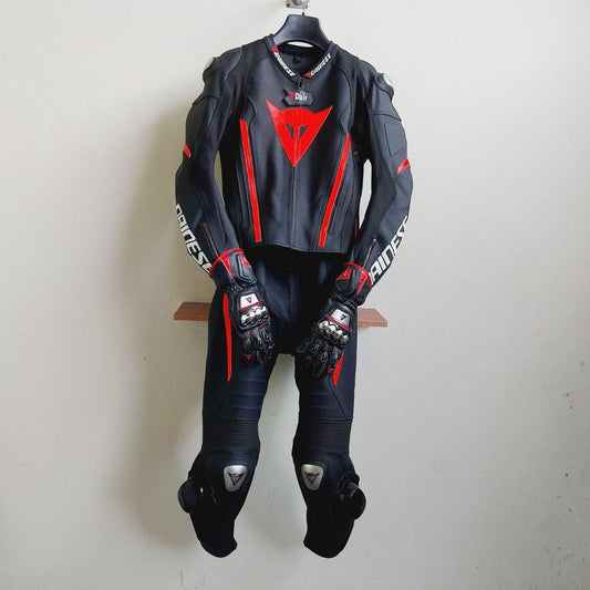 Black Red Laguna Seca 4 Motorcycle Leather Suit Two Piece / Metal D1 Gloves / D1 Boots front