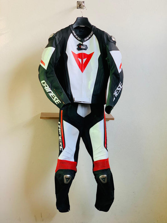 DAMOTOGEAR Laguna Seca 4 Combo – White/Black/Red Kit